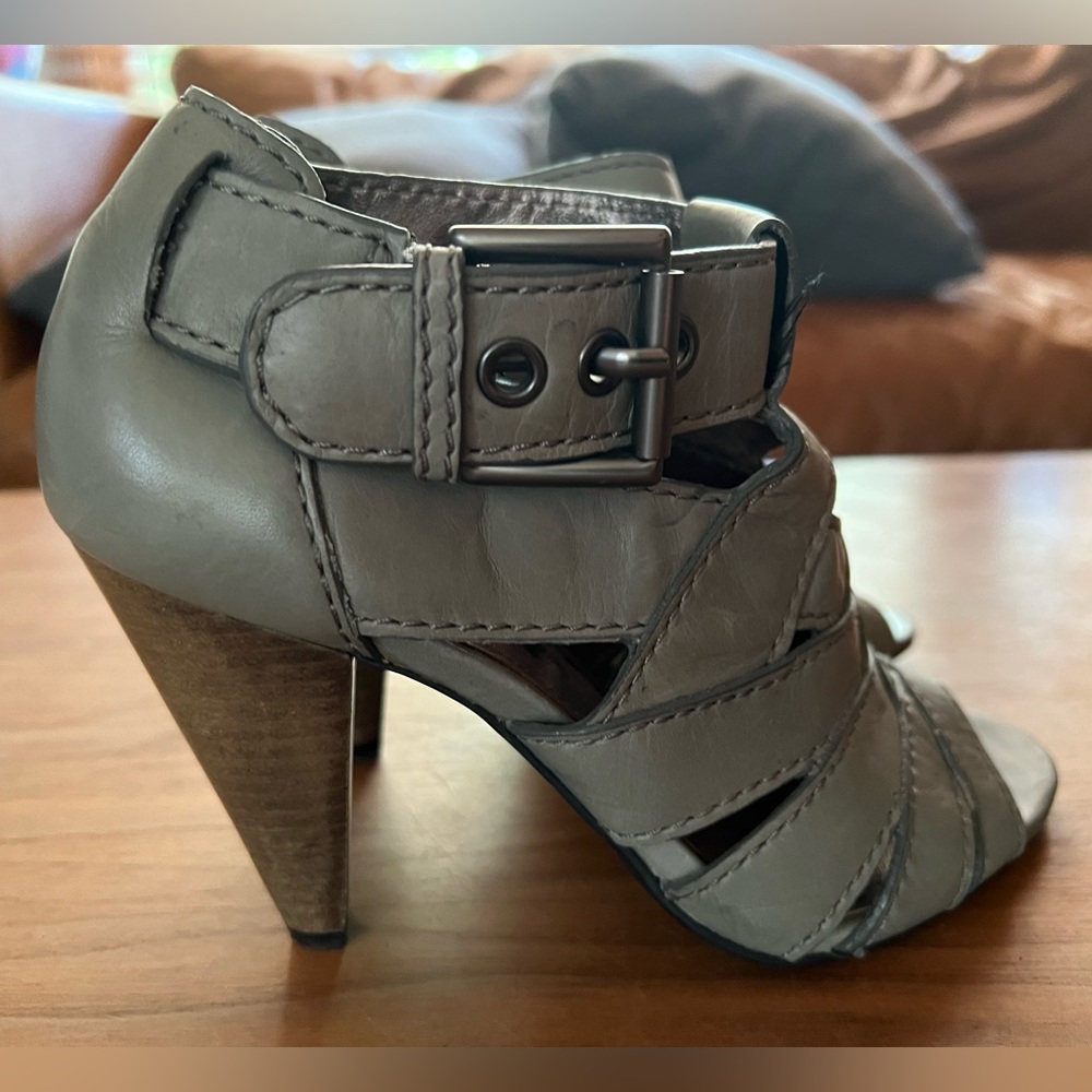 Coach grey strappy heels size 5 1/2 B